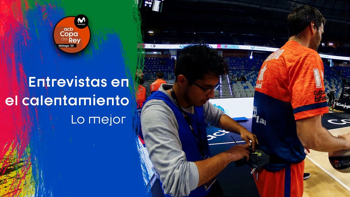 Los jugadores se sueltan en el calentamiento 