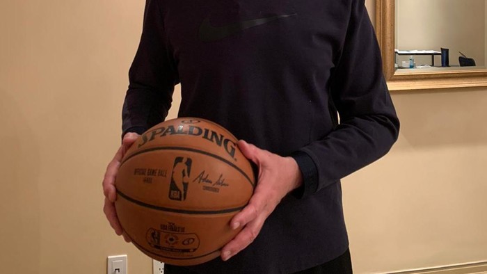 Scariolo: El balón del título NBA