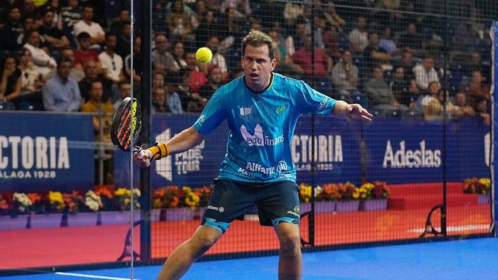 La camiseta del último título de Paquito Navarro