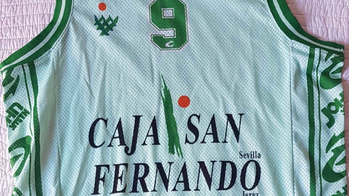 La camiseta de Raúl Pérez